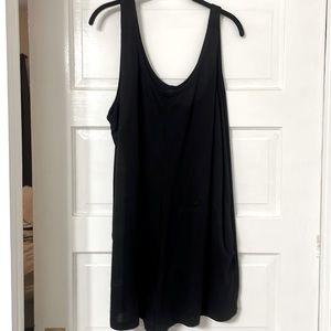 Old Navy XL romper. NWT.